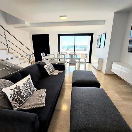 Villa Playa Amadores - Luxury Villa With Heated Pool Puerto Rico  Esterno foto